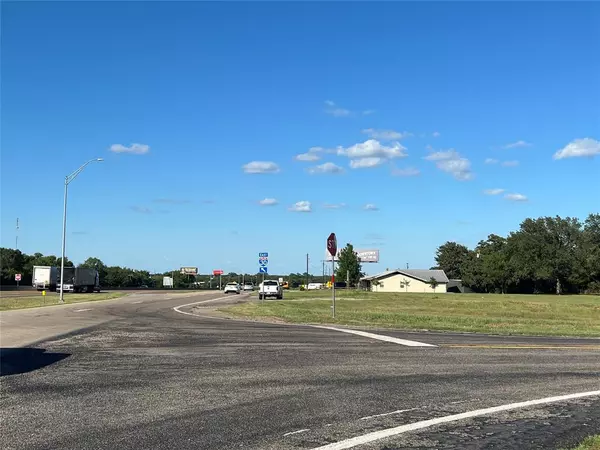 Sulphur Springs, TX 75482,1300 E Shannon Road