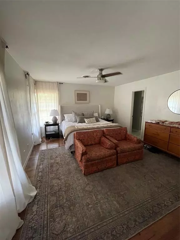 Fort Worth, TX 76109,4616 Selkirk Drive