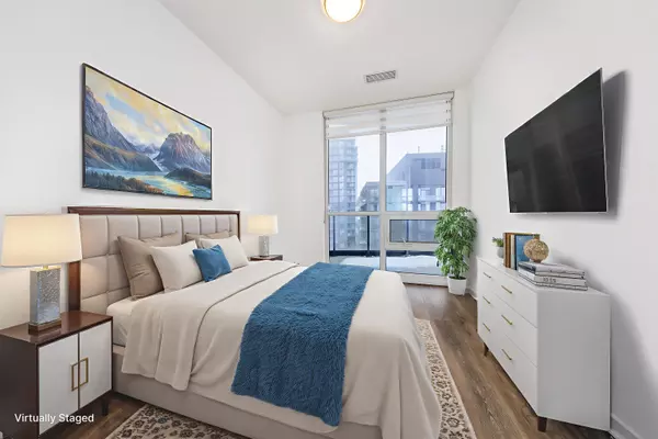 Toronto C15, ON M2J 0E3,50 Forest Manor RD #2410