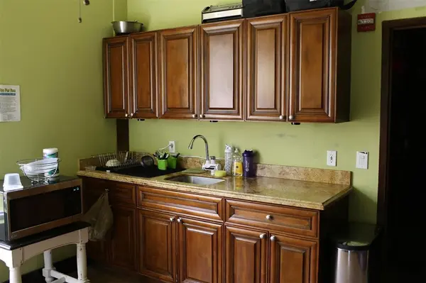 Coral Springs, FL 33065,3740 & 3742 NW 124th Ave #101 & 102