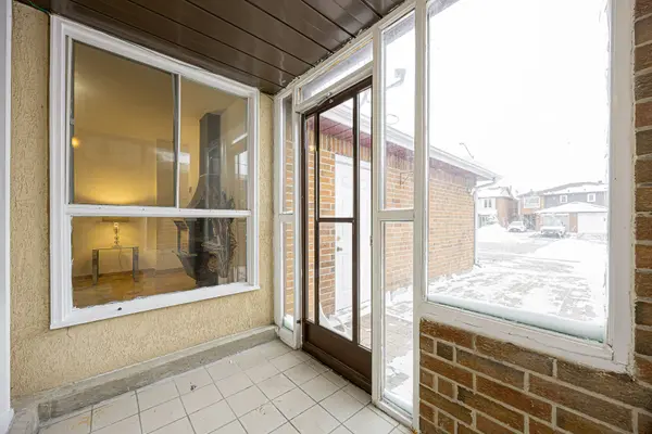 Markham, ON L3R 3E3,152 Risebrough Circuit