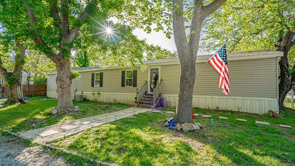 Granbury, TX 76048,3622 Brook Valley Street