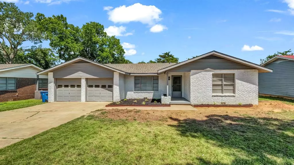 Keene, TX 76059,107 Rosedale Avenue