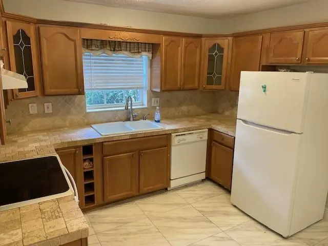 Coconut Creek, FL 33066,355 Sunshine Dr