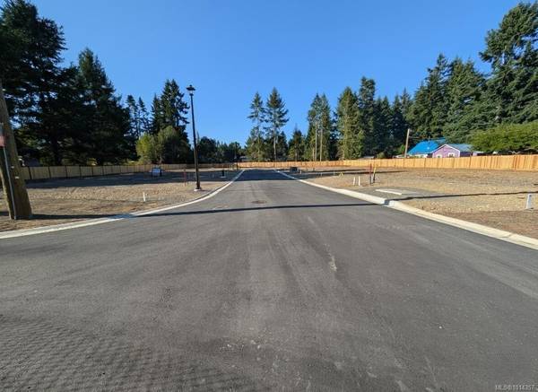 603 Cedarwood Way #SL 2, Parksville, BC V9P 1T5