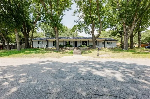 Sherman, TX 75092,1507 Greenbrier Drive