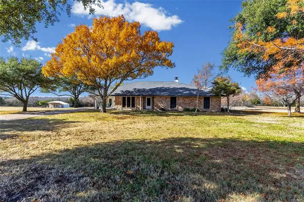 803 Westshore Drive, St. Paul, TX 75098