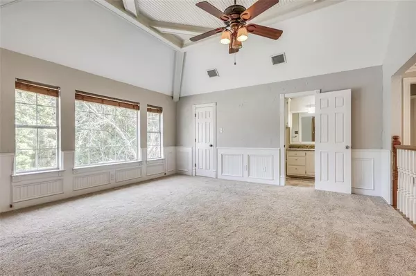 Southlake, TX 76092,300 Southridge Lakes Parkway