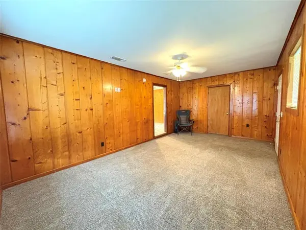 Hughes Springs, TX 75656,105 Calloway