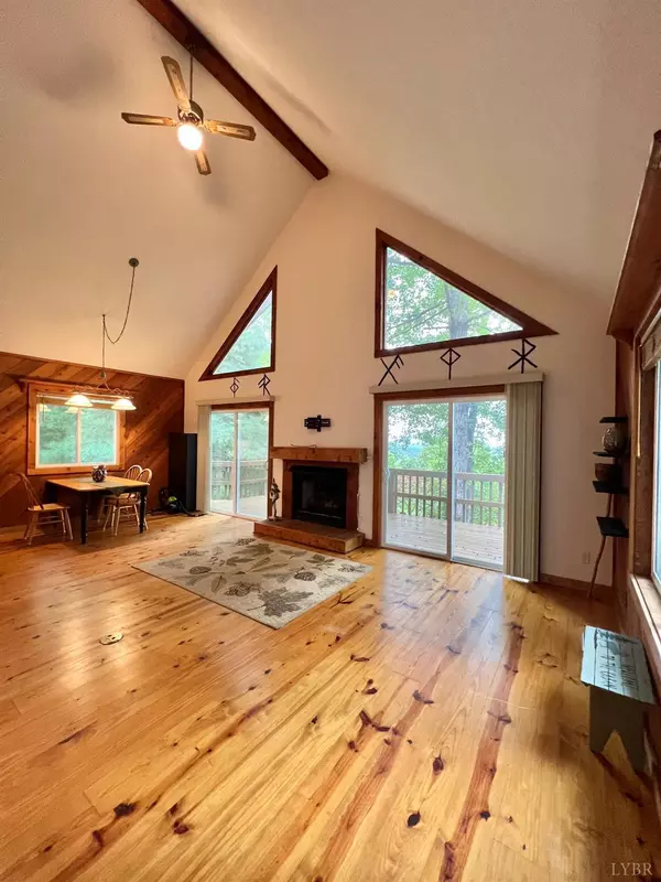 Monroe, VA 24574,553 Gun Mountain Dr