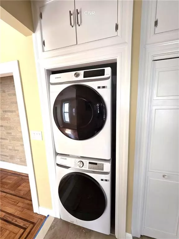 Brooklyn, NY 11212,316 East 94th ST #2R