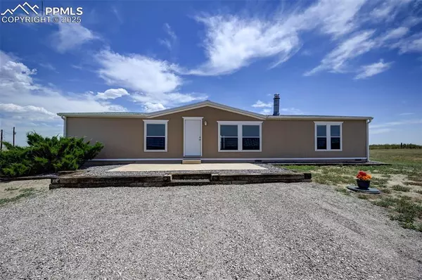 33115 Torrence RD,  Yoder,  CO 80864