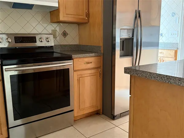 Riviera Beach, FL 33404,321 W 21st St