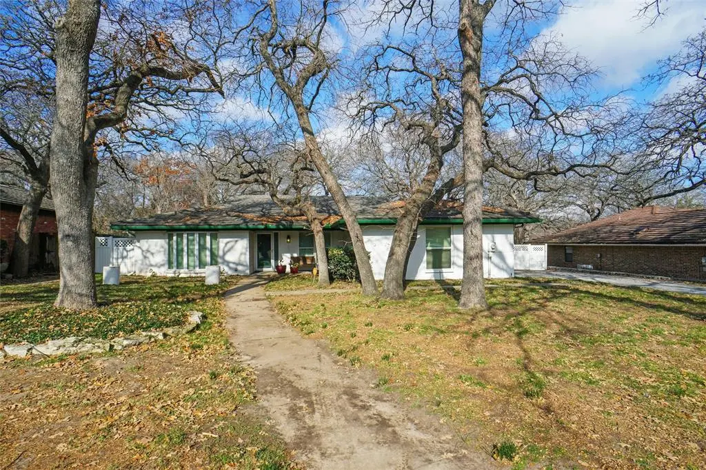 Azle, TX 76020,141 Timberlake Drive