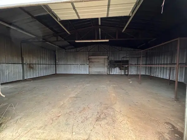 Paris, TX 75054,4037 N Main Street #2