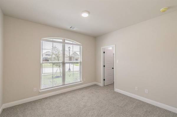 Alvarado, TX 76009,213 Navajo Trail