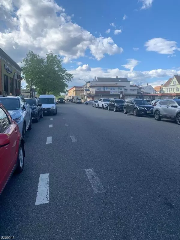 Passaic City, NJ 07055,51 Central Ave