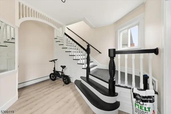 Montclair Twp., NJ 07042,162 Walnut St