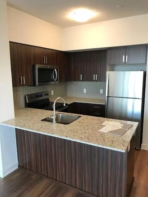 Toronto C03, ON M6E 0A1,1603 Eglinton AVE #617