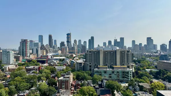 666 Spadina AVE #507, Toronto C01, ON M5S 2H8