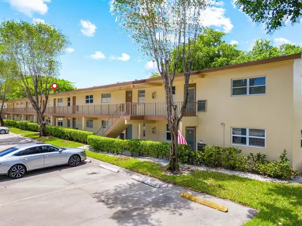 Margate, FL 33063,7610 NW 1st St #204