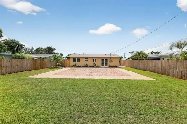 Boca Raton, FL 33432,245 SW 3RD ST