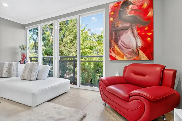 Fort Lauderdale, FL 33304,822 NE 19th Ave #822