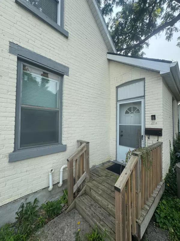 London North, ON N6H 1R3,28 Oxford ST W #B