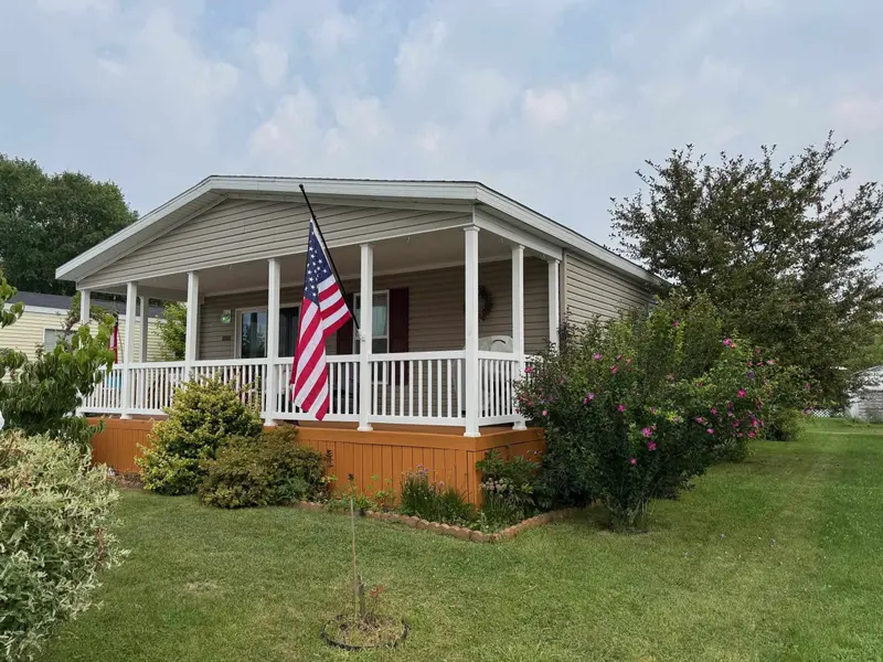 5232 E Broadway, Mount Pleasant, MI 48858