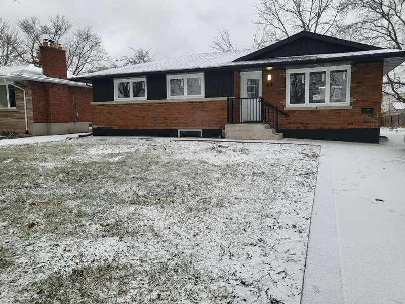 19 Masterson DR #Upper level, St. Catharines, ON L2T 3N9