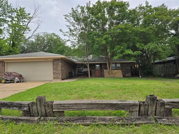 Princeton, TX 75407,909 Mckinney Avenue