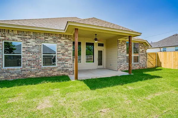 Granbury, TX 76048,2600 Creek Drive