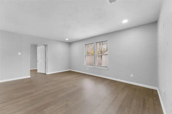 Alvarado, TX 76009,103 Lorie Street