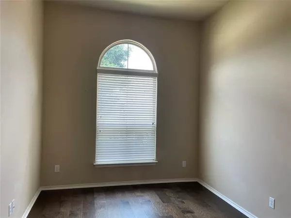 Saginaw, TX 76131,153 Creek Terrace Drive