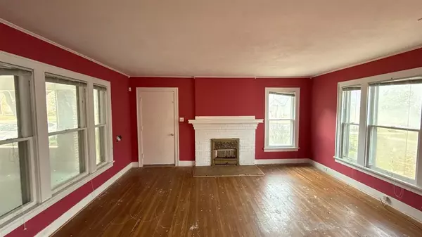 Fort Worth, TX 76110,2111 Stanley Avenue