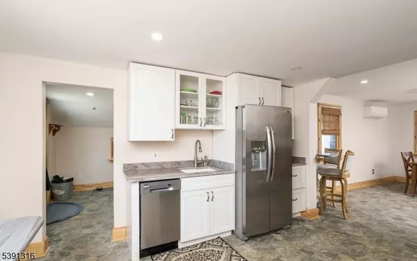 Eastampton Twp., NJ 08060,1387 Monmouth Rd