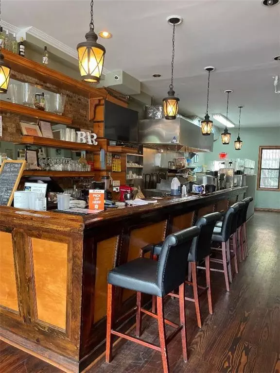 Brooklyn, NY 11225,675 Flatbush AVE