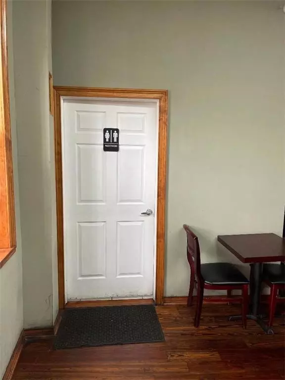 Brooklyn, NY 11225,675 Flatbush AVE