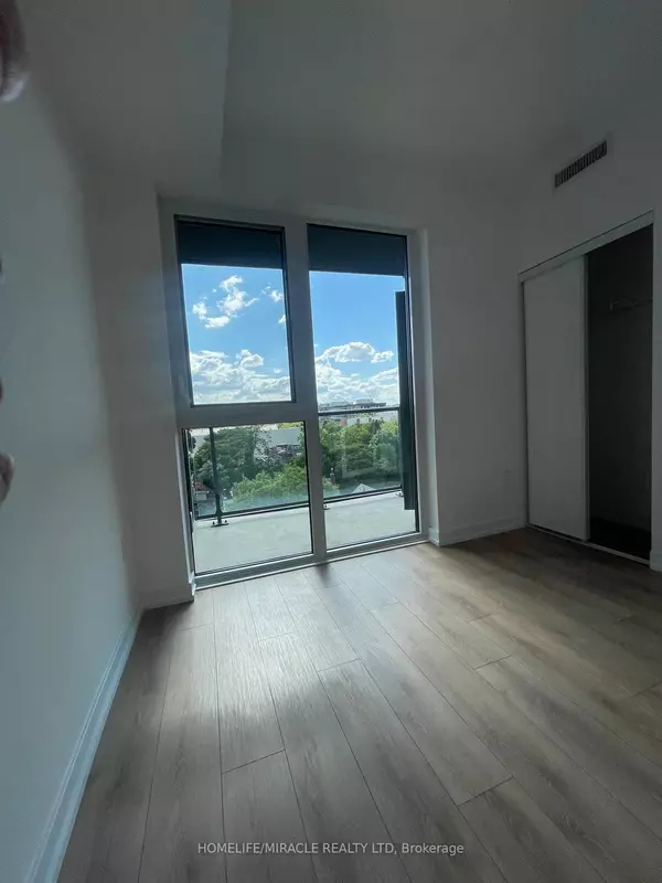 Toronto C02, ON M6G 0B8,500 Dupont ST #505