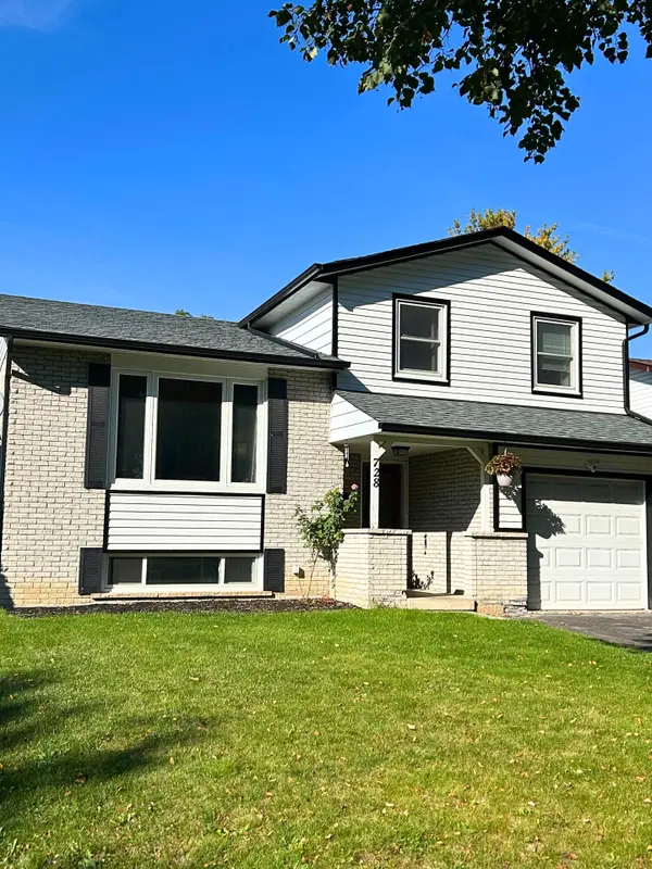 Oshawa, ON L1J 6A8,728 Bermuda AVE