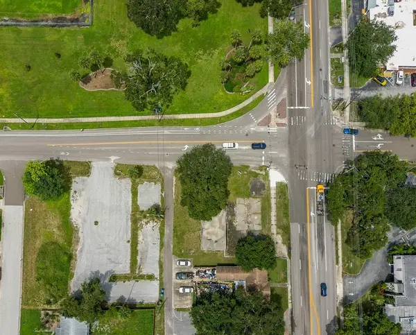 St Petersburg, FL 33713,N 17th St N