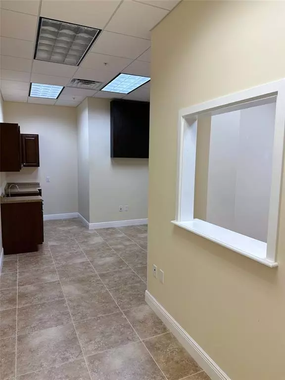 Port St Lucie, FL 34952,2100 SE Hillmoor Dr #106