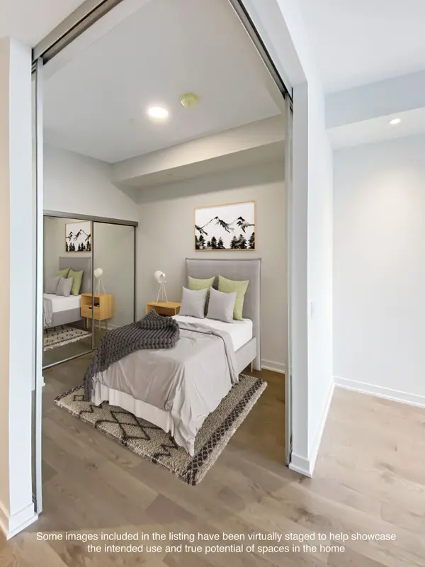 Toronto W01, ON M6S 0B1,1928 Lakeshore BLVD W #3210