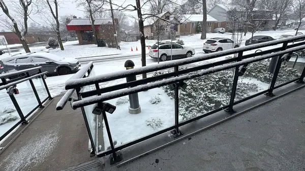 Toronto E10, ON M1E 0B9,1 FALAISE RD #206