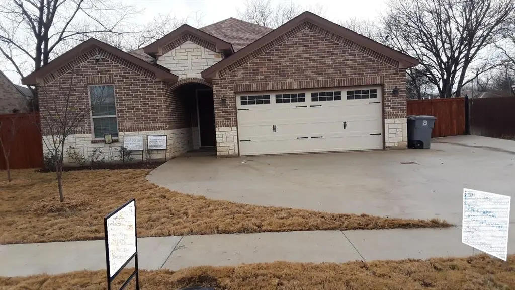 Dallas, TX 75212,3709 Palacios Avenue