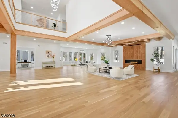 Scotch Plains Twp., NJ 07076,19 Highlander Dr