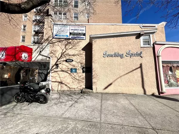 Brooklyn, NY 11230,1701 Elm AVE