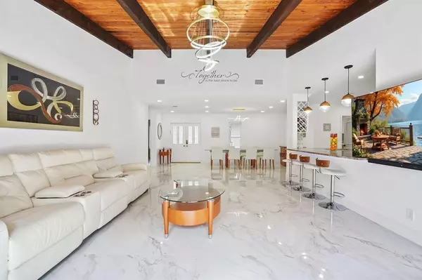 Boca Raton, FL 33433,21661 Sonoma Ct