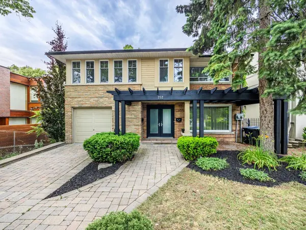 Toronto W01, ON M6S 2X2,252 Ellis AVE