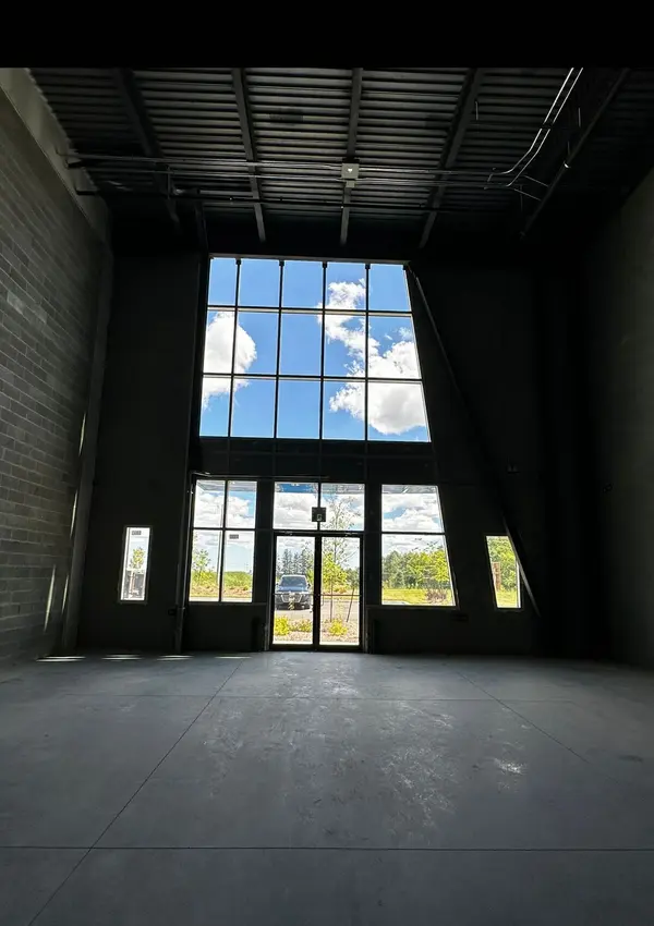 Brampton, ON L6Z 0J8,20 Newkirk CT #B1